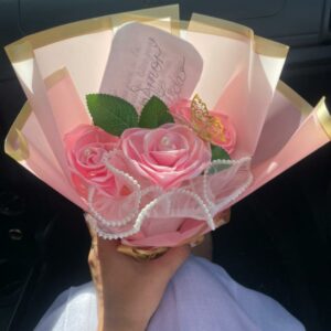 Ramo de 3 rosas premium