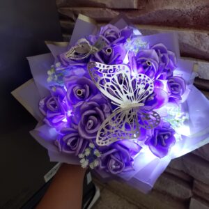 Ramo de 15 rosas con luces