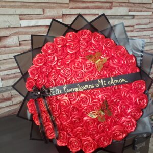 Ramo de 100 rosas