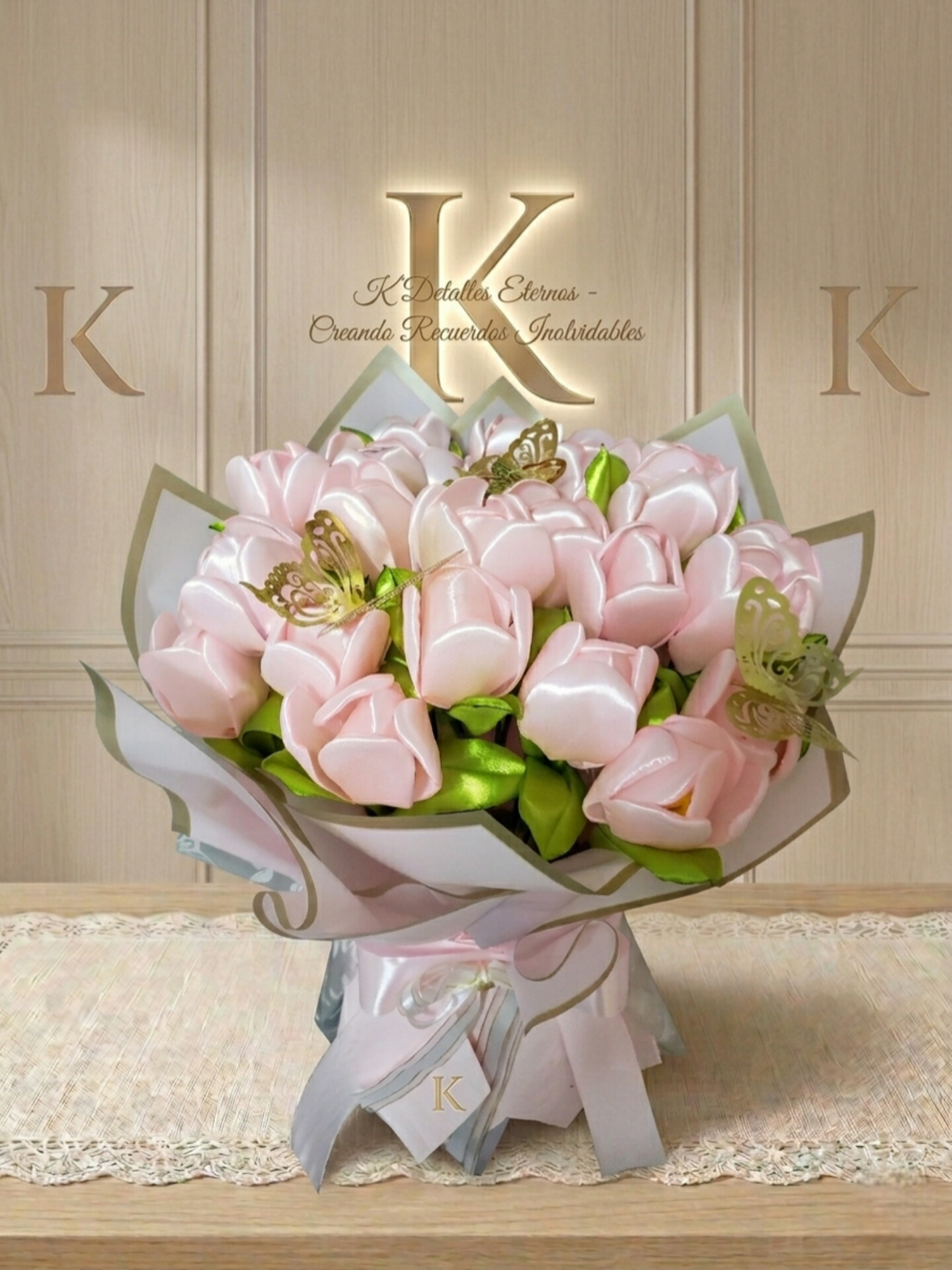 Ramo de 25 tulipanes